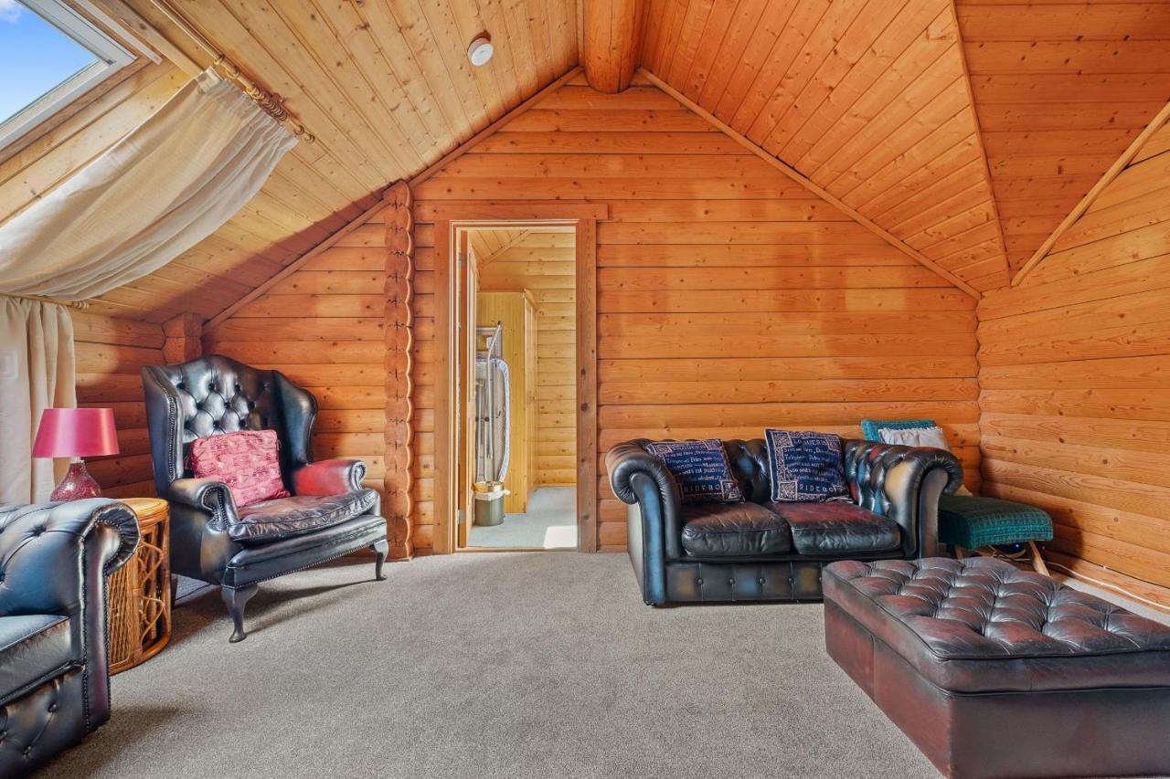 Finest Retreats - The Logs Villa Fort William Bagian luar foto