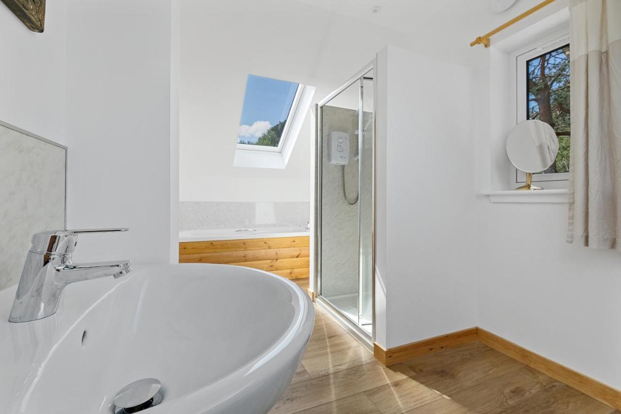 Finest Retreats - The Logs Villa Fort William Bagian luar foto